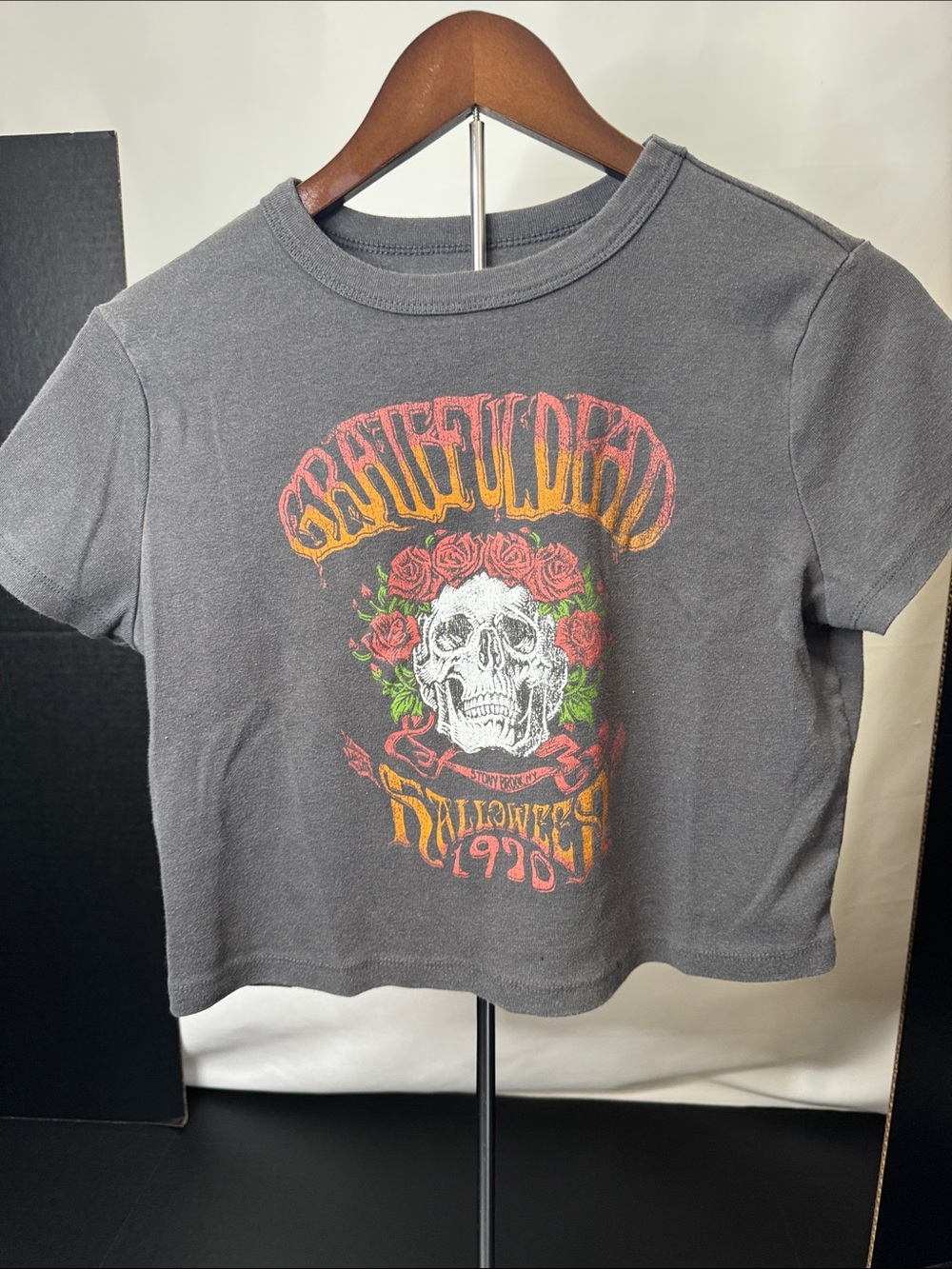 Grateful Dead Black Crop Tee with Red & Yellow Graphic woman’s medium. 125